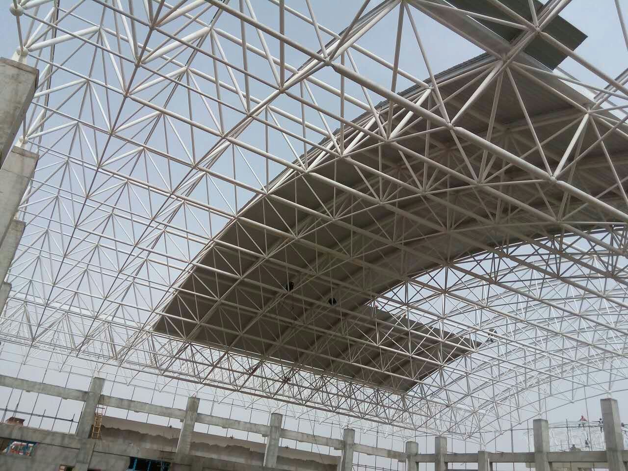 安庆青岛一汽网架